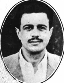 Τελείωσε τις γυμνασιακές του σπουδές το 1934 με άριστα και τον ίδιο χρόνο μπήκε πρώτος στην Ανωτάτη Γεωπονική Σχολή Αθηνών (Α.Γ.Σ.Α.). Το 1937 έγινε συνέλευση της Α.Γ.Σ.Α. με τη Γεωπονική και Δασολογική Σχολή του Πανεπιστημίου Θεσσαλονίκης.