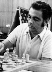 66 α γενιαλυλ Φισχηερ. 1 0 Victor Ciocâltea 35. APĂRAREA BENONI 1.δ4 φ6 2.χ4 χ5 3.δ5 ε6 4. χ3 εξδ5 5.