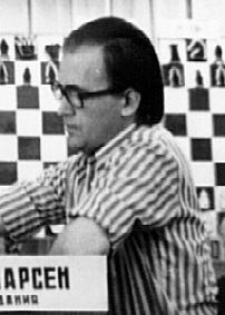 74 ε νεγρυλ τρεβυιε σ δεα χαλιτα τεα, αλτφελ υρµεαζ µατ, οβλιγ 2 6...φ6 σι νεγρυλ νυ µαι αρε ποσ ιβιλιτατεα µιν ριι πιονυλυι δ5 χυ ε6. Αλβυλ α χ στιγατ φινα λυλ δυπ 50 δε µυτ ρι 1 0 40.