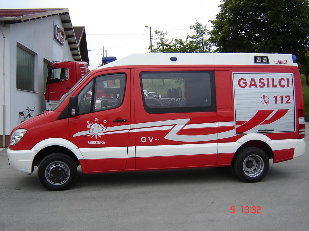 gasilskih vozil_/2003,dopolnitve 2009 Manjše