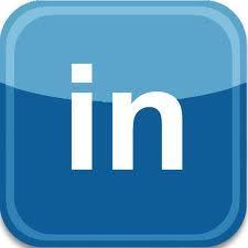 Το Linkedln απευθύνεται κυρίως σε επαγγελματίες. Ιδρύθηκε το Δεκέμβριο του 2002, επίσημα όμως ξεκίνησε το 2003.