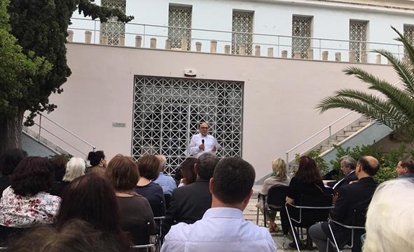 Κατά τη διάρκεια των εγκαινίων παρουσιάσθηκε το θεατρικό δρώμενο «Πόλεμος