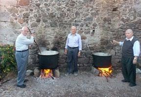 Ιουλίου Παρουσίαση βιβλίου «Ο άνθρωπος που έκανε τις κυδωνιές ν ανθίσουν» της Ειρήνης Τρομπούνη Βεκρή 1 ο Βραβείο «Κέντρου σπουδής και ανάπτυξης του Μικρασιατικού πολιτισμού» ΚΕ.ΜΙ.ΠΟ.