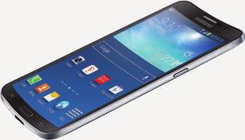 O L E D Večina novejših pametnih telefonov že uporablja zaslone (AM)OLED, nekateri pa so celo ukrivljeni.