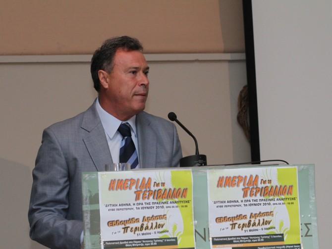 Ο Γ. Σγουρός επανεξέλεγη Αντιπρόεδρος της Επιτροπής των Περιφερειών της Ε.Ε. 02/04/2011 22:15 Περιφέρεια Αττικής / Ο Περιφερειάρχης Αττικής Γιάννης Σγουρός παραβρέθηκε στην Σύνοδο ολομέλειας της Επιτροπής των Περιφερειών (Ε.