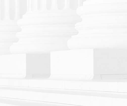 Μπερναντέτ Παπαβασιλείου-Σρέκενµπεργκ γεννήθηκε στην πόλη Μπρίλον (Brilon) της Γερµανίας και ζει µόνιµα στην Αθήνα από το 1983.