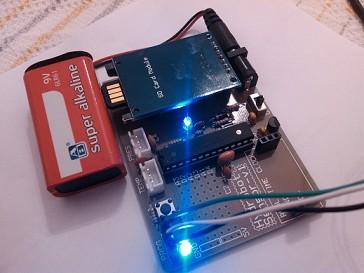 Ρύθμιση του Real Time Clock (RTC) Την πρώτη φορά που θα χρησιμοποιήσετε την πλακέτα των αισθητήρων και αφού έχετε περάσει το πρόγραμμα ακολουθώντας την προηγούμενη διαδικασία, θα πρέπει να ρυθμίσετε