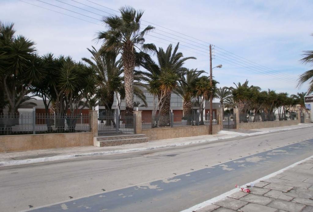 5.2 Υφιστάμενη Κατάσταση Από τα αρχαία χρόνια η παραλιακή περιοχή του Βαρέα έπαιζε πολύ σημαντικό ρόλο για την πόλη των Μεγάρων. Η θέση της είχε ιδιαίτερη σημασία.