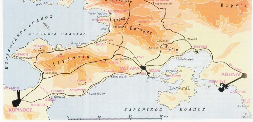 1.3 Ιστορική Εξέλιξη της Περιοχής Στη θέση Κακιά Σκάλα έχουν εντοπιστεί τα αρχαιότερα αρχαιολογικά τεκμήρια που χρονολογούνται στη Μεσολιθική και Νεολιθική εποχή. Από την 3 η χιλιετία π.χ. υπάρχει ανθρώπινη παρουσία στην σημερινή περιοχή του Αλεποχωρίου, ενώ στη θέση Παλαιόκαστρο η ανθρώπινη εγκατάσταση χρονολογείται την 2 η χιλιετία π.