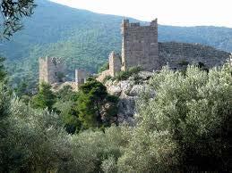 Τα Αιγόθενα (Πόρτο Γερμενό) Αρχαίοι Πύργοι στα Βαθυχώρια Το Ηραίον Τα Αιγόσθενα ήταν στην αρχαιότητα μια μικρή παραλιακή πόλη χτισμένη στον Αλκυόνιο κόλπο, σε μια δυσπρόσιτη περιοχή, που χωρίζεται με