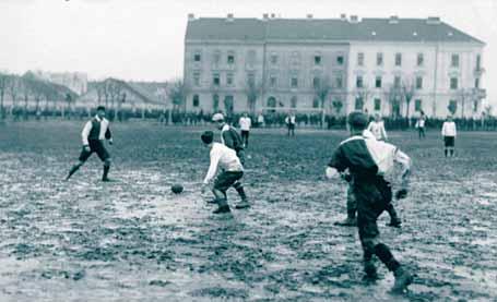 1946. Umro πportski djelatnik Franjo BuËar - 60. godina Osnivanje organizacija 4. VII. 1896. Osnovano Druπtvo uëitelja gimnastike - 110. godina 10. X. 1906.