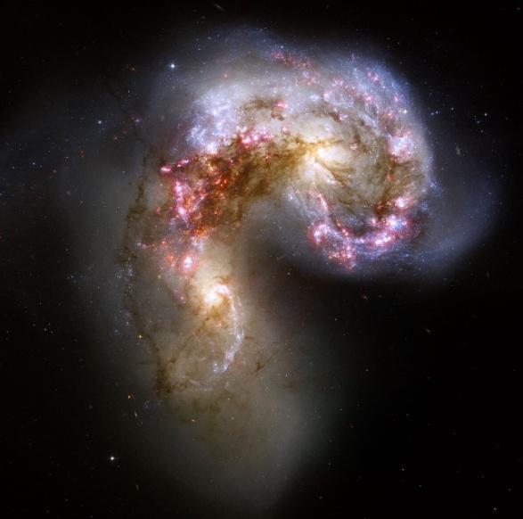 Οι ελλειπτικοί γαλαξίεσ είναι οι πιο ςυνθκιςμζνοι γαλαξίεσ και ςυνικωσ ζχουν μεγάλεσ διαςτάςεισ και δεν περιζχουν αζρια και ςκόνθ.