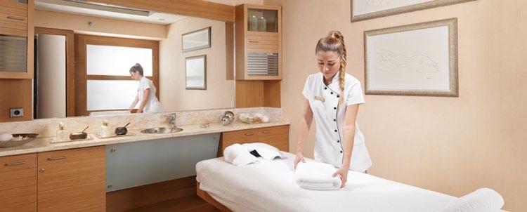 Massage / person with a choice of essential oils (50 minutes) καθημερινή πρόσβαση στο γυμναστήριο και στο χώρο χαλάρωσης Daily access to the fitness center and relaxation room καθημερινή χρήση της