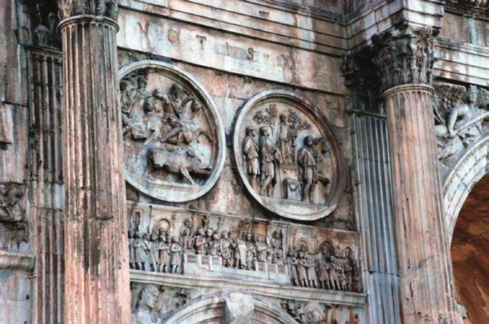 190 Горан Јанићијевић Сл. 1 Базе стубова славолука Fig. 1 Bases of the Triumphal Arch columns. тада уобичајеног сагледавања с лева на десно, садржај посматра одоздо на горе (и обрнуто). (Сл.