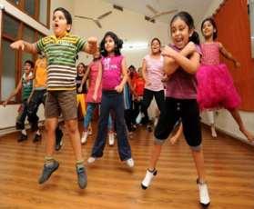 Ο ρόλος του χορού στην εκπαίδευση Ο χορός είναι κίνηση φυσική δραστηριότητα.