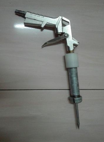 mm berdiameter 22 mm b) Melarik pada hadapan besi pada diameter 22 mm kepada 8 mm dan sepanjang 8