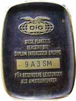 UREĐUJE: Zlatko Matičić, 9A2EU QSL, DX, Diplome Piše: Mato Samardžić, 9A3SM DIG trofeji i plakete UKV PLAKETA DIG UKV plaketu mogu osvojiti svi licencirani radioamateri koji osvoje 3 DIG diplome na
