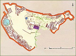 Ακόμη και η παραλιακή έκταση του όρμου του Ναυπλίου ήταν στην εξουσία τους, γιατί καθώς φαίνεται η Τίρυνθα, που είναι πιο κοντά στη θάλασσα, δεν ήταν ανταγωνίστρια αλλά υποτελής στις Μυκήνες,