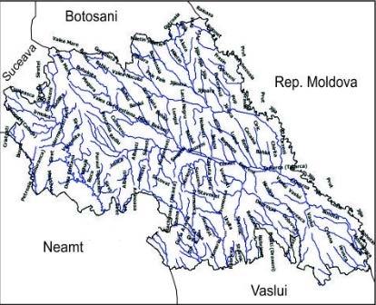 Nicolina 20 Miletin 35 Siret 68 Moldova 23 TOTAL 618 Sursa : Administraţia Bazinală de Apă Prut-Bârlad şi Administraţia Bazinală de Apă Siret şi Anuarul Statistic 2011 Râurile fac parte din cele două