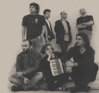 Ειιεκηθή νμθ Η νμθ μμοζηθή ελαπιώζεθε ηε δεθαεηία ημο 60 ζηεκ Ειιάδα. Ο ζεμακηηθόηενμξ εθπνόζςπόξ ηεξ είκαη μ Παύιμξ Σηδενόπμοιμξ.