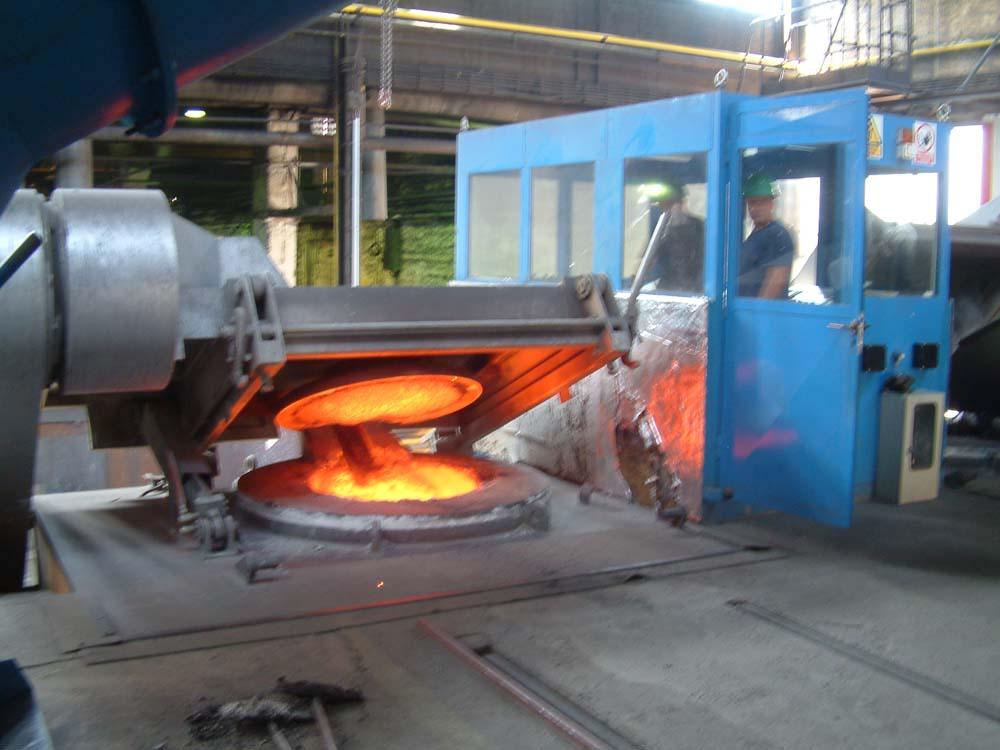 INDUKCIJSKA PEĆ KAPACITETA 5000 kg ČELIKA LJEVAČKI