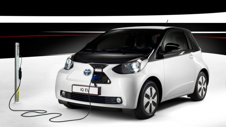 3. Το πρόγραμμα eco pro + Σε αυτό το πρόγραμμα οδήγησης η αυτονομία γίνεται μεγαλύτερη κατά 24%, όμως, υπάρχουν αρκετά μειονεκτήματα, όπως η διαμόρφωση της μέγιστης ταχύτητας στα 90 χιλιόμετρα την