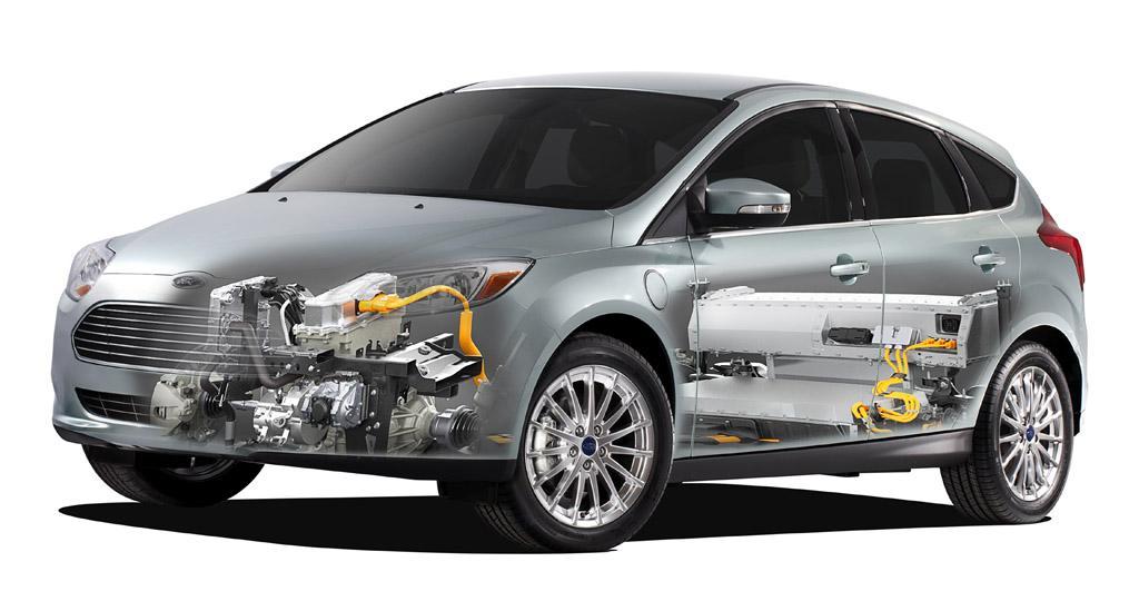 Πλάτος: 1800 mm Ύψος: 1600 mm Απόβαρο: 1543 kg 3.14 Ford Focus Electric Εικόνα 3.13. Ford Focus Electric. To Ford Focus Electric είναι ένα πεντάθυρο (τύπου «χάτσπακ») ηλεκτρικό αυτοκίνητο που παράγεται από την εταιρεία Ford.