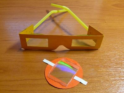 Μπορούμε επίσης να κατασκευάσουμε με τον οπτικό δίσκο ένα ζευγάρι γυαλιά, καθώς και ένα μονογυάλι για χρήση με