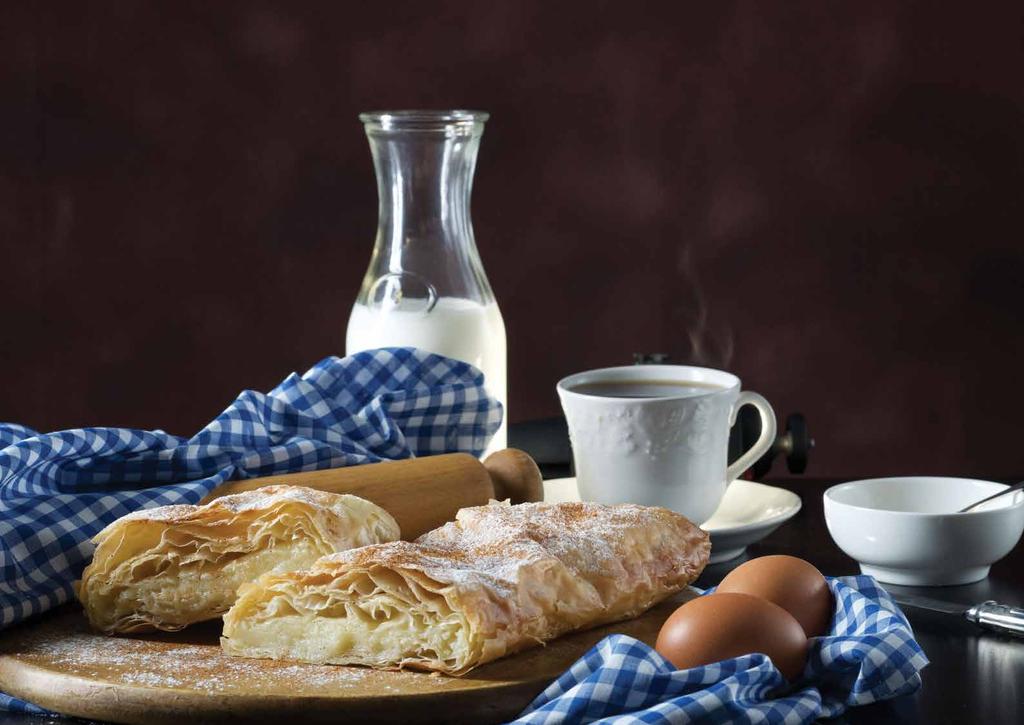 Mπουγάτσα Θεσσαλονίκης Φύλλο αεράτο, λεπτεπίλεπτο και διπλωμένο περίτεχνα.