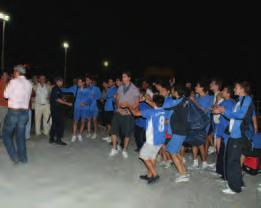το αστυνομικό κλιμάκιο από τη Σύρο, που έρχεται κατά διαστήματα, δυστυχώς τακτικά και κόβει κλήσεις επί δικαίων και