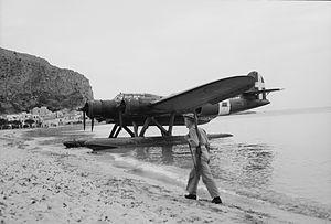 επιβατικά υδροπλάνα του 1940 Η εµπορική αεροπορία έκανε το ξεκίνηµά της µετά τον Πρώτο Παγκόσµιο Πόλεµο.