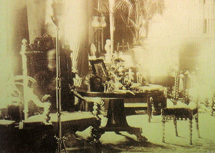 "Η αγαπημένη μου καρέκλα" Τραβήχτηκε το 1891.
