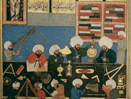 O desenvolvemento da trigonometría débelle moito á obra dos árabes, quen transmitiron a Occidente o legado grego.