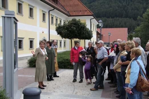 46 obujamo preteklost foto Irena Lačen Benedičič, direktorica Gornjesavskega muzeja Jesenice (GMJ) Silvo Kokalj, GMJ Zgodbe in zakladi iz doline železarstva Prav takšen je naslov novega promocijskega