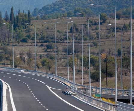 ΙΟΝΙΟΝΕΤ Δύκτυο Ενημέρωσης Δυτικής Ελλάδας Συνδέουμε τόπους και ανθρώπους ΟΔΗΓΩΝΤΑΣ ΣΤΟΥΣ ΔΡΟΜΟΥΣ ΤΗΣ ΑΝΑΠΤΥΗΞΗΣ Εννέα εφημερίδες, 10 ιστοσελίδες και ένας τηλεοπτικός σταθμός της Δυτικής Ελλάδας
