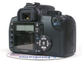 Celoten preizkus bo objavljen na www.e-fotografija.com Prednost DSLR kamer je v kakovostnem sistemu in odzivnosti kamere.»e se æe odloëate za DSLR, potem brez objektiva z daljπo goriπënico ne bo πlo.