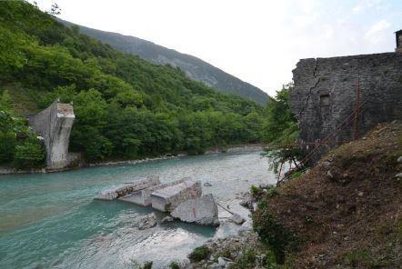 Μετά την κατάρρευση της παραδοσιακής λιθόκτιστης γέφυρας της Πλάκας την 1.2.