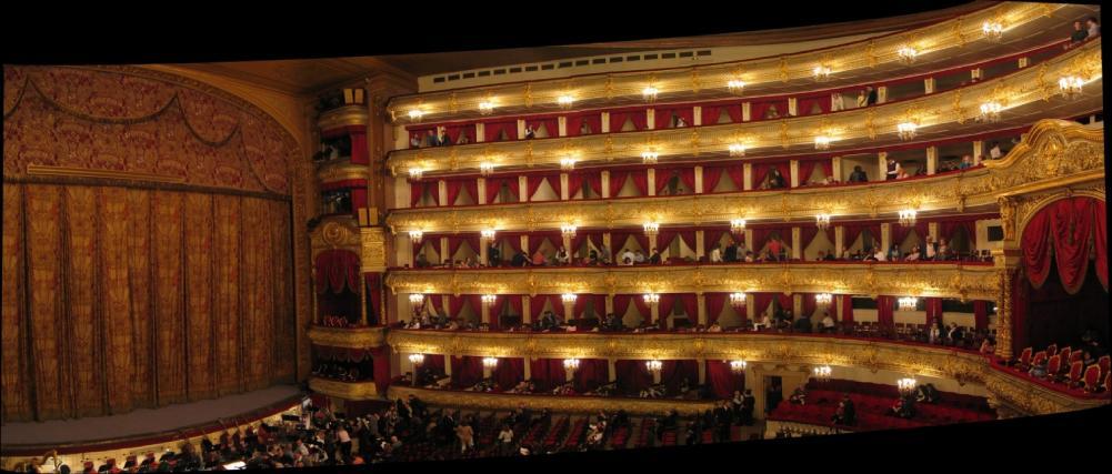 Θέατρο Μπολσόι Το θέατρο Μπολσόι είναι το ιστορικότερο θέατρο της Μόσχας και σχεδιάστηκε από τον διάσημο αρχιτέκτονα Ιωσήφ Μποβέ με σκοπό την φιλοξενία παραστάσεων μπαλέτου και όπερας.