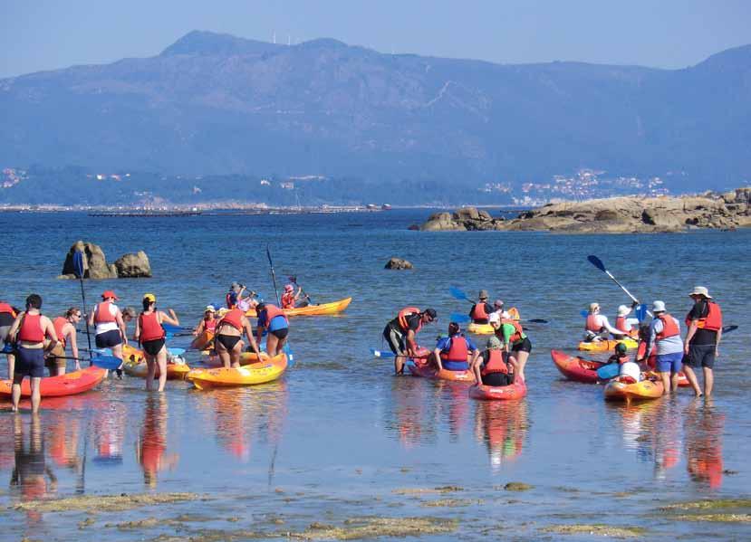 Campamento Social: natureza, deporte e convivencia na Illa de Arousa Texto: Emilio Ballesteros Casal - Fotos: Arquivo C.M.