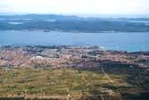 arhipelaga. Na raspolaganju su tri parcele po cca.
