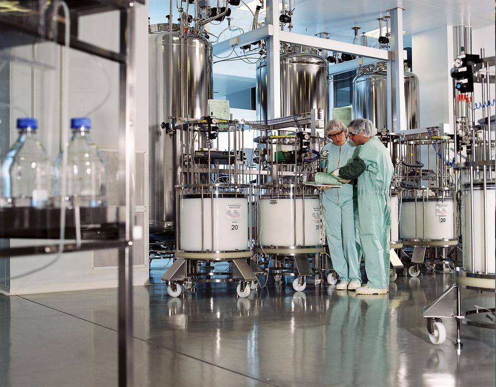 ESTE UTIL DE ŞTIUT: Întrucat în majoritatea proceselor biotehnologice concentraţia produsului este scăzută, costul pe