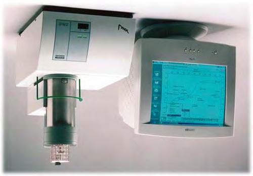 Aparat de analiză termică cu tehnici cuplate (TG-DTA-DSC-FTIR) STA 409PC, produs de firma NETZSCH Gerätebau GmbH - Germania Domeniu de utilizare: Caracterizarea termică a compuşilor chimici,