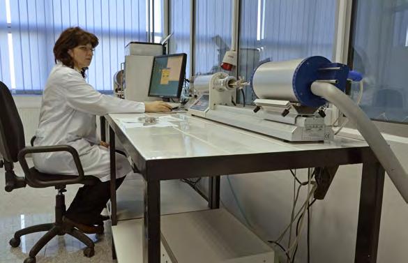 Dilatometru de înaltă temperatură şi rezoluţie pentru aliaje metalice model L75HS2000C + L75HS700LT Domeniu de utilizare: Măsurarea densităţii şi expansiunii volumice a materialelor compactate din