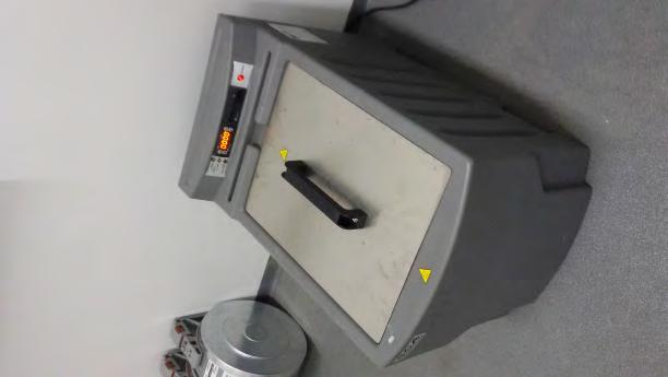 Imprimanta este destinată aplicațiilor de prototipare rapidă cu precizie ridicată, fiind un sistem de fabricație digitală directă.