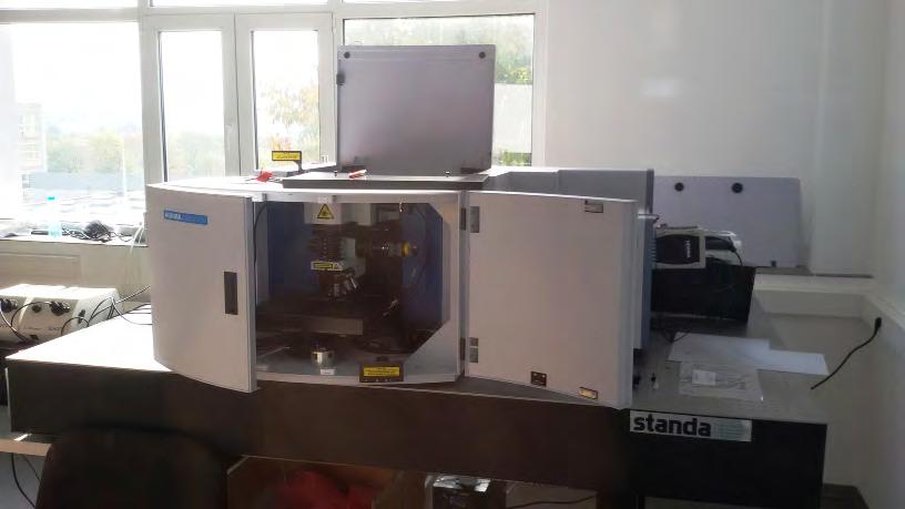 Determinarea modificărilor structurale prin îmbătrânire sau modificare compoziţie prin microscopie optică RAMAN, evaluarea stabilităţii materialelor polimerice în funcţie de factorii de stres Domeniu