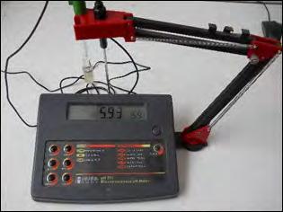 ph-metru, tip Hanna Instruments, model PH 211 Domeniu de utilizare: Determinarea acidității/alcalinității probelor lichide și semilichide (biomasă,