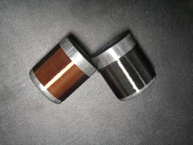 Microfirul este format dintr-un miez de metal în formă cilindrică care este acoperit cu un strat izolator de sticlă, diametrul