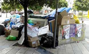 φορέων και πλήθος κόσμου, διοργανώνει πορεία διαμαρτυρίας μέχρι τη γέφυρα Ρίου Αντιρρίου.