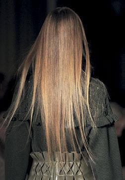 πολύ µακριά µαλλιά, το look Ραπουνζέλ κυριάρχησε και στις