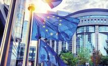 ..58 Η ευρωπαϊκή μελισσοκομία σήμερα...62 Εις Μνήμην: Μάνος Ιατρίδης 1930-2017.